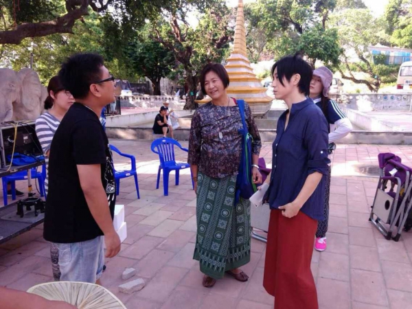 鄭佩佩、陳法蓉拍攝現(xiàn)場